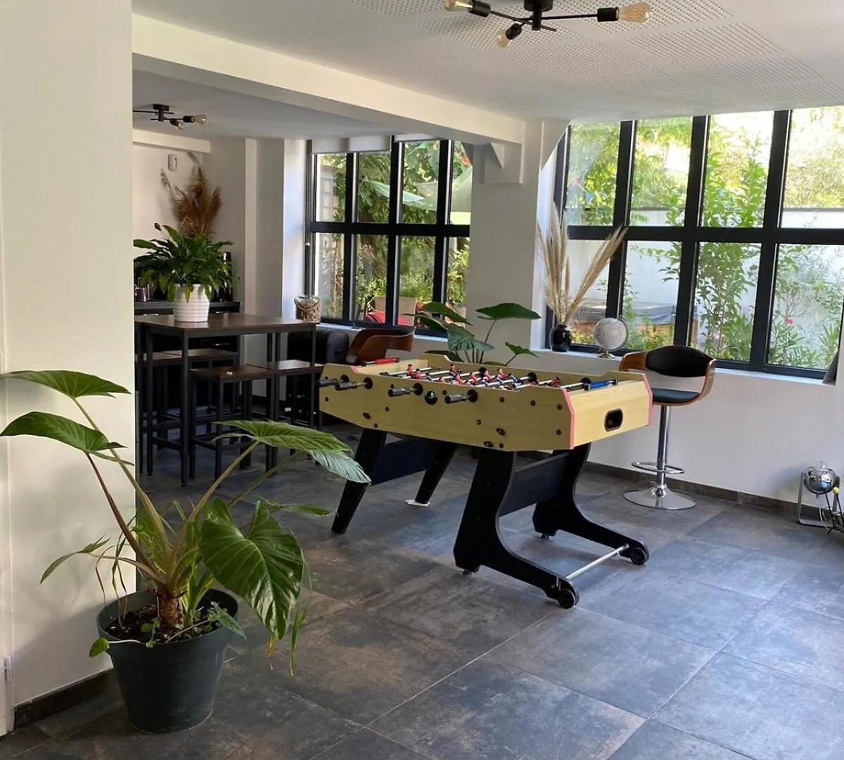 Loft 90M2 Avec Spa Chauffe Unique A Лион Дом отдыха