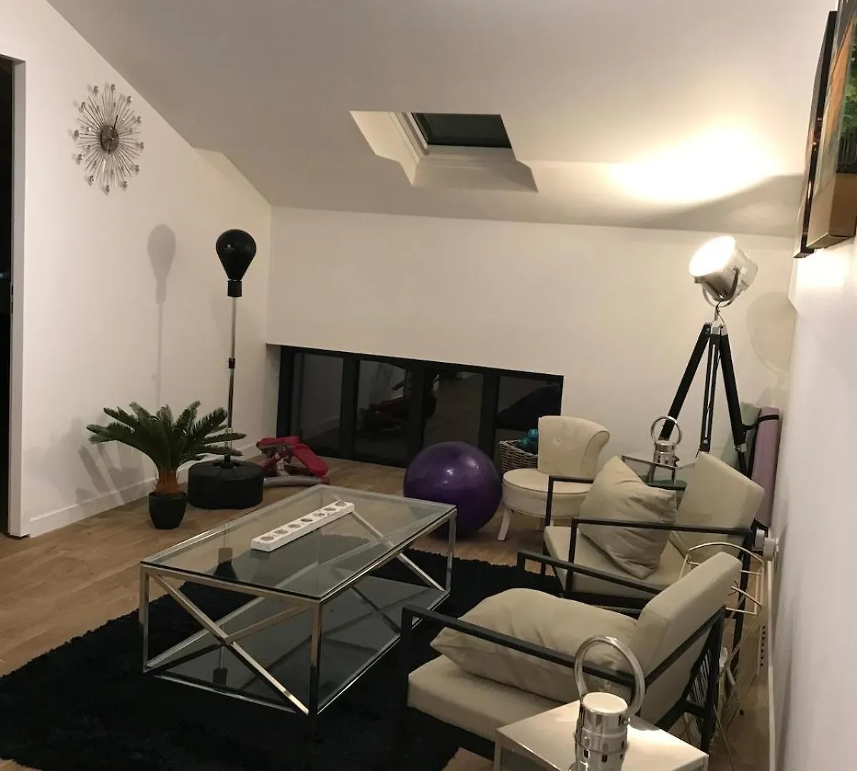 Дом отдыха Loft 90M2 Avec Spa Chauffe Unique A Лион